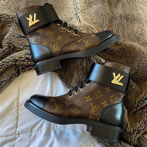 wonderland flat ranger louis vuitton price